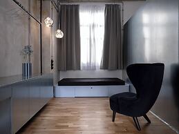 Hipsters Hotel