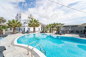 Black Coast Hotel Santorini