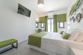 Black Coast Hotel Santorini