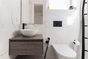 Rato Prime Terrace BY Homing