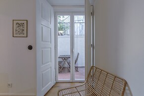 Alfama Design W Terrace by Homing