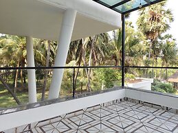 The Serene Shores - Luxury Private Villa