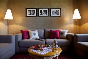 KASBAH ILLY