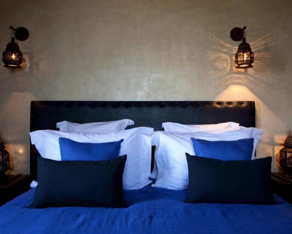 KASBAH ILLY