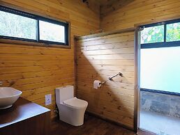 Thoas Lodge