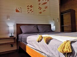 Thoas Lodge