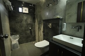 Hotel SS4 Crystals