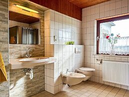 Grosses Haus mit Eigenem Garten in Medebach