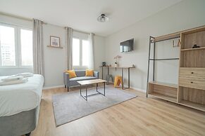 Hôtel Trianon Saint Ouen