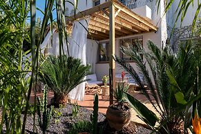Studio Mandara Beach Bungalow, Cote d'Azur