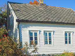6 Person Holiday Home in Fjortoft