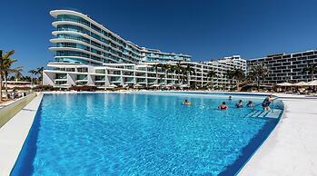 Condo Aria Ocean 614 by Kivoya