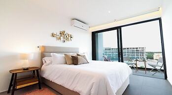 Condo Aria Ocean 614 by Kivoya