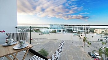 Condo Aria Ocean 614 by Kivoya