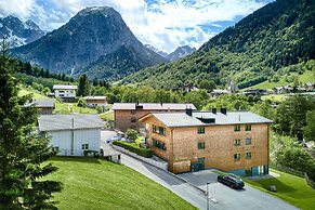 Gartenappartement de Luxe