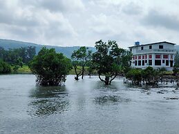 Shobha Farmhouse