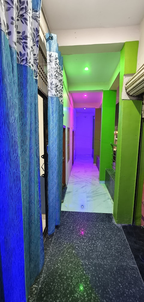 Hotel Ganga Palace By GRB
