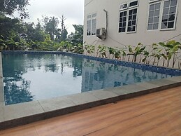 Graha Dinar Hotel by HIMA