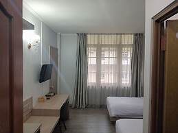 Graha Dinar Hotel by HIMA