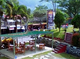Graha Dinar Hotel by HIMA
