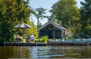 Pean Huur je Eigen Schier Eiland
