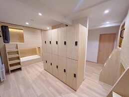 Snowball Hostel