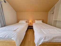 Snowball Hostel
