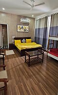 Ayaansh Resort