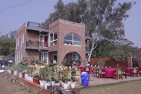 Ayaansh Resort
