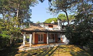 Seafront Villa in Lignano Riviera