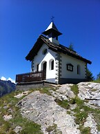 Chalet in Saas Fee Near Ski Slopes