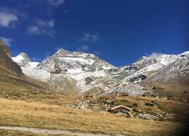 Chalet in Saas Fee Near Ski Slopes