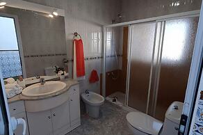 Country House Cuevas Bajas by Genil River