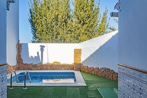 Country House Cuevas Bajas by Genil River