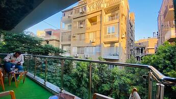 Golden Season Hotel