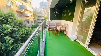 Golden Season Hotel