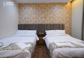Golden Season Hotel