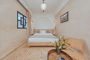 Riad Valentine
