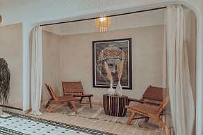 Riad Valentine