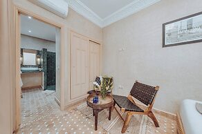 Riad Valentine