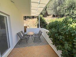 Azogire Hotel