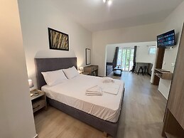Azogire Hotel