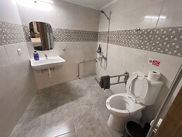 Azogire Hotel