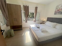 Azogire Hotel