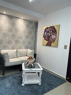 Luxury Liv Limonar