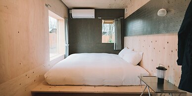 Snow Peak FIELD SUITE SPA HEADQUARTERS