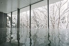 Snow Peak FIELD SUITE SPA HEADQUARTERS