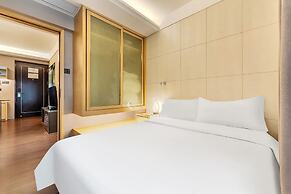 Uhome Apartments