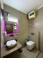 Haven Hotel Sector 31,Gurugram
