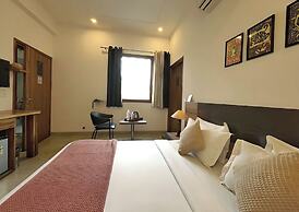 Haven Hotel Sector 31,Gurugram